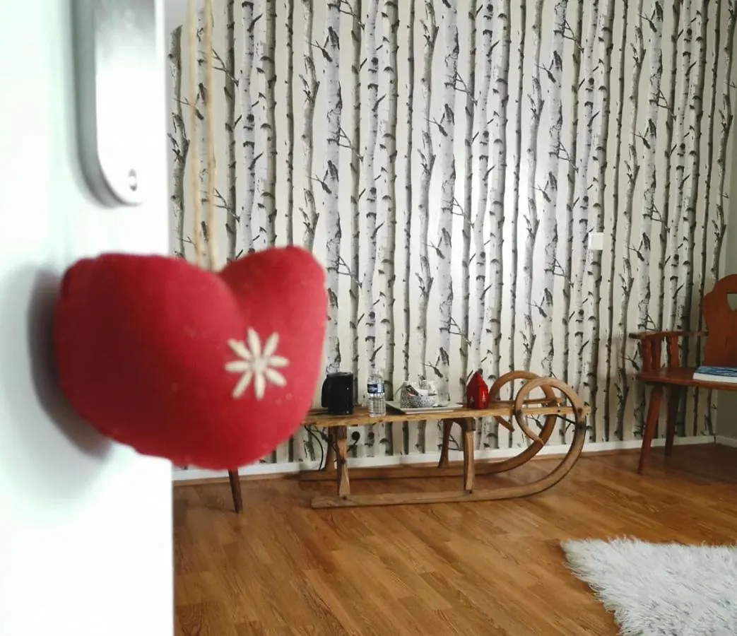 Le Clos Ayanna Cremieu Bed & Breakfast