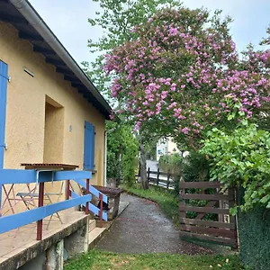 Spatieuse Avec Grand Lit. , Aspet France